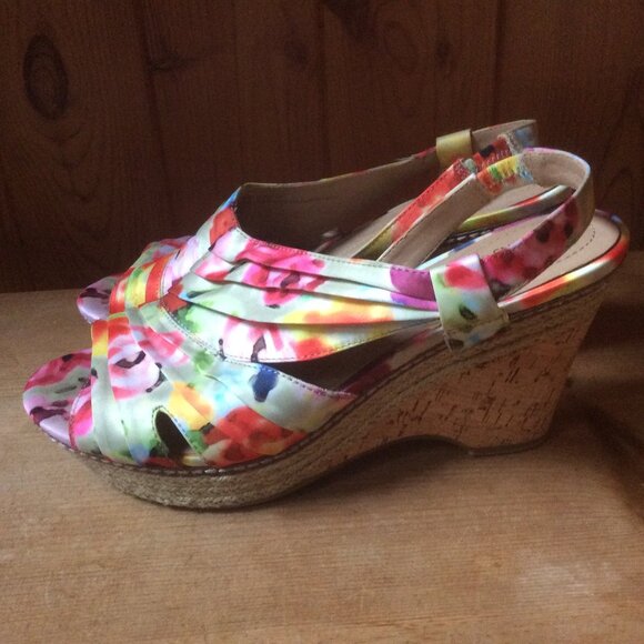 Naturalizer N5 Comfort Lulianna Floral Slip On Platform Wedge Sandal Size 8.5 M - Picture 1 of 8